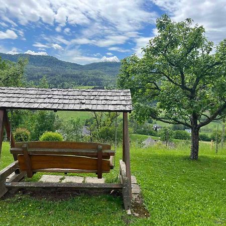 Charmantes Ferienhaus In Bester Lage Keutschach am See Luaran gambar