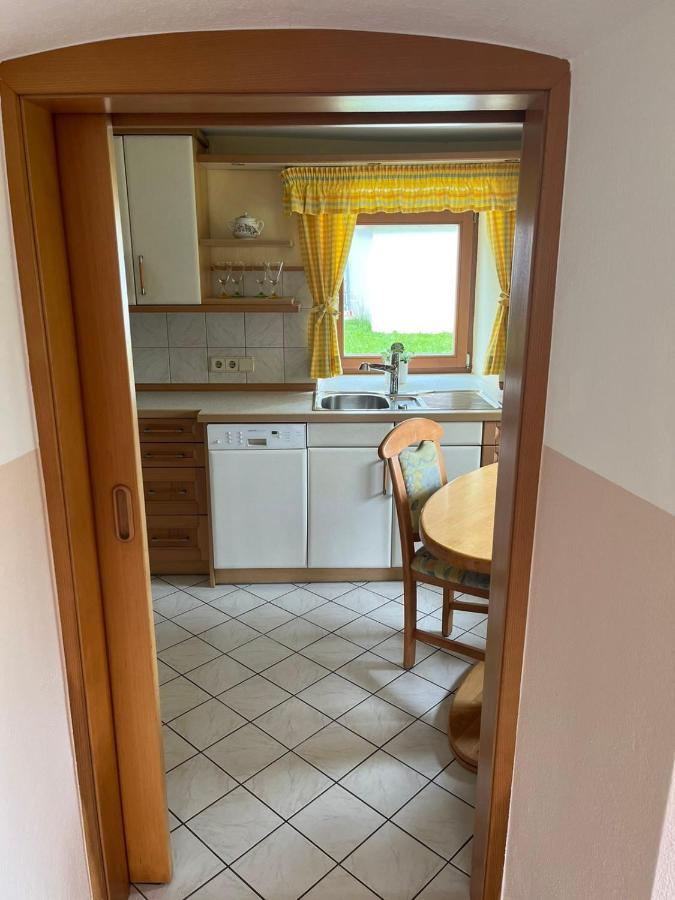 Charmantes Ferienhaus In Bester Lage Keutschach am See Luaran gambar